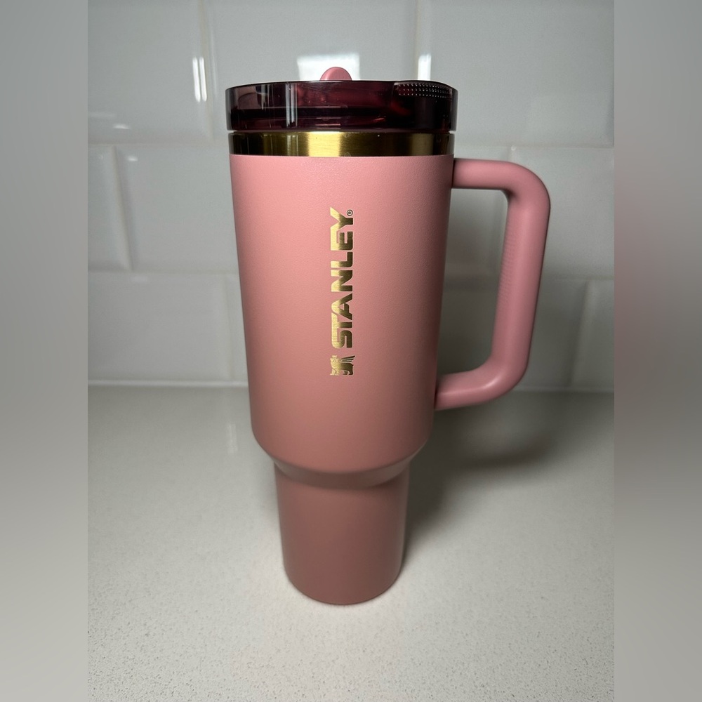 STANLEY THE QUENCHER PROTOUR FLIP STRAW TUMBLER | 40 OZ